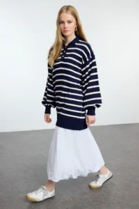 Trendyol Modest NAVY BLUE Striped Balloon Sleeve Polo Shirt Collar Knitwear Sweater - Image 2