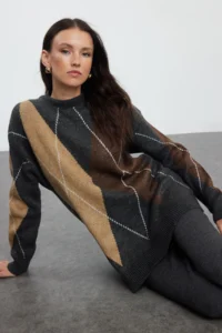 Trendyol Modest Anthracite Color Blocked Soft textured Knitwear Top and Bottom Set - Image 2