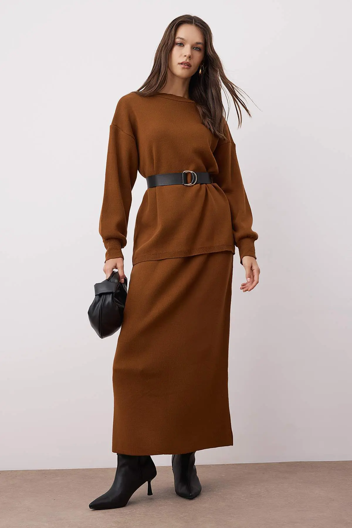 TCTAW26US00022-LIGHT-BROWN_1
