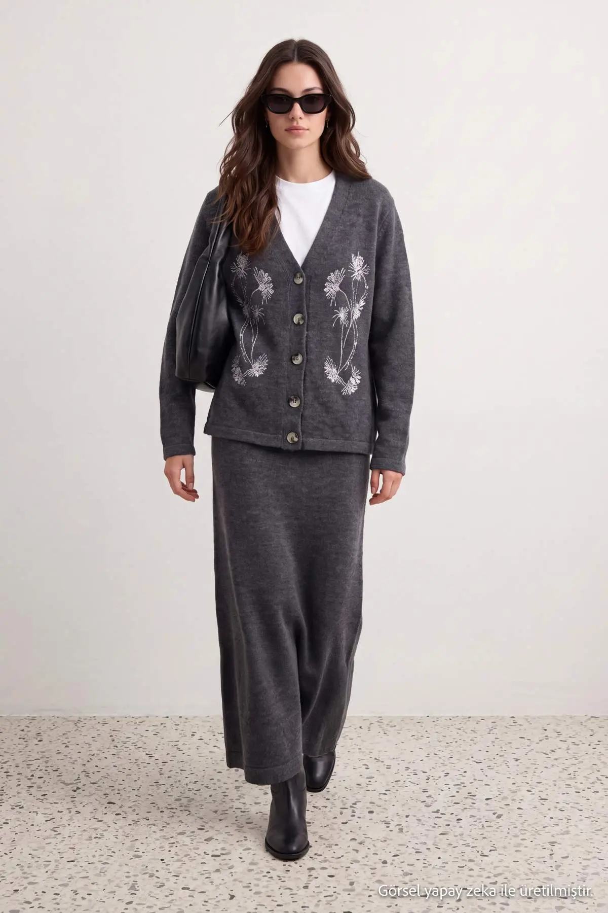 TCTAW27US00021-GRAY_1