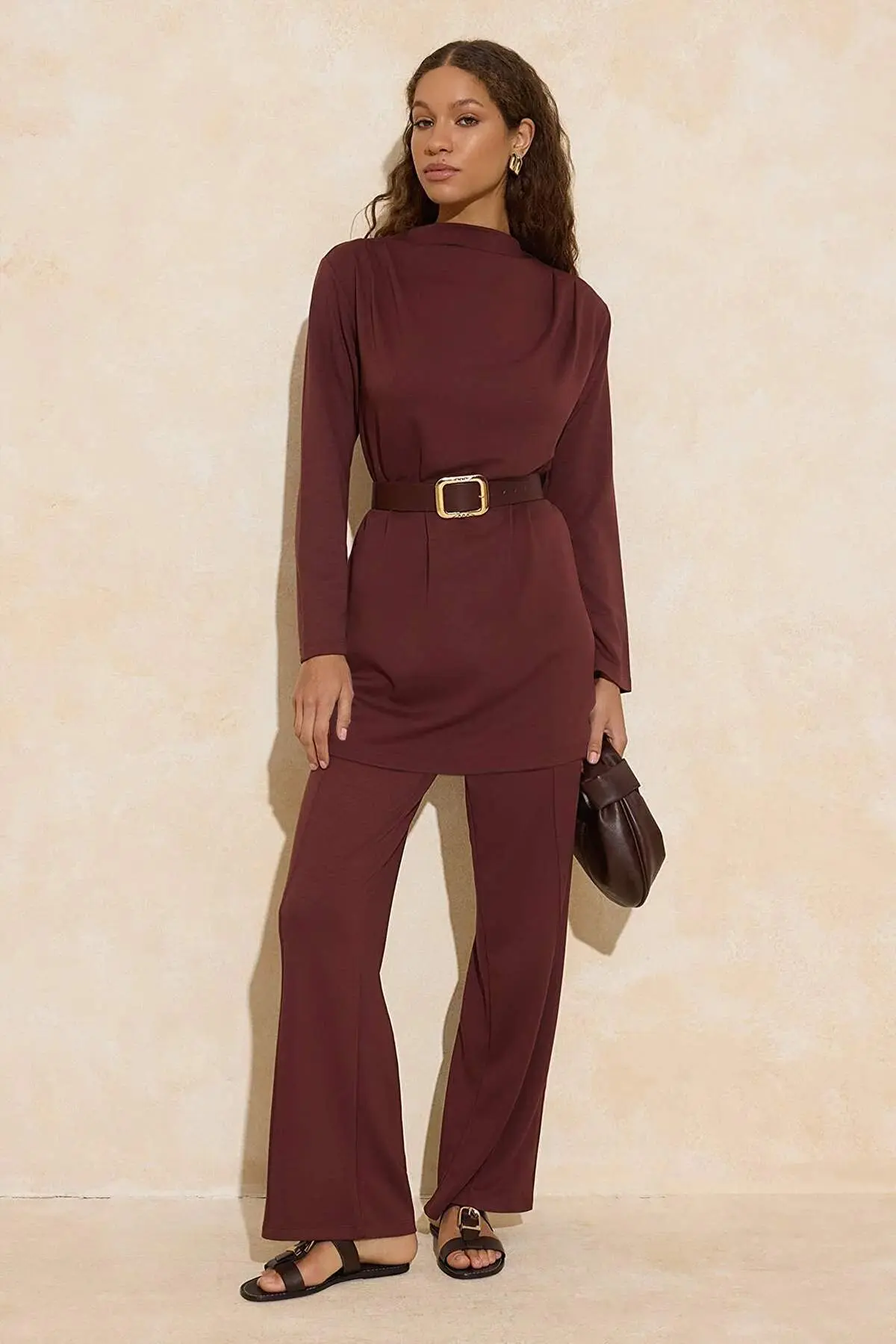 TCTSS26US00014-BROWN_1