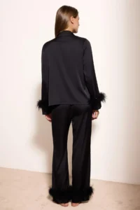 TRENDYOLMİLLA Black Premium Satin Boxed Weaving Pajama Set - Image 3