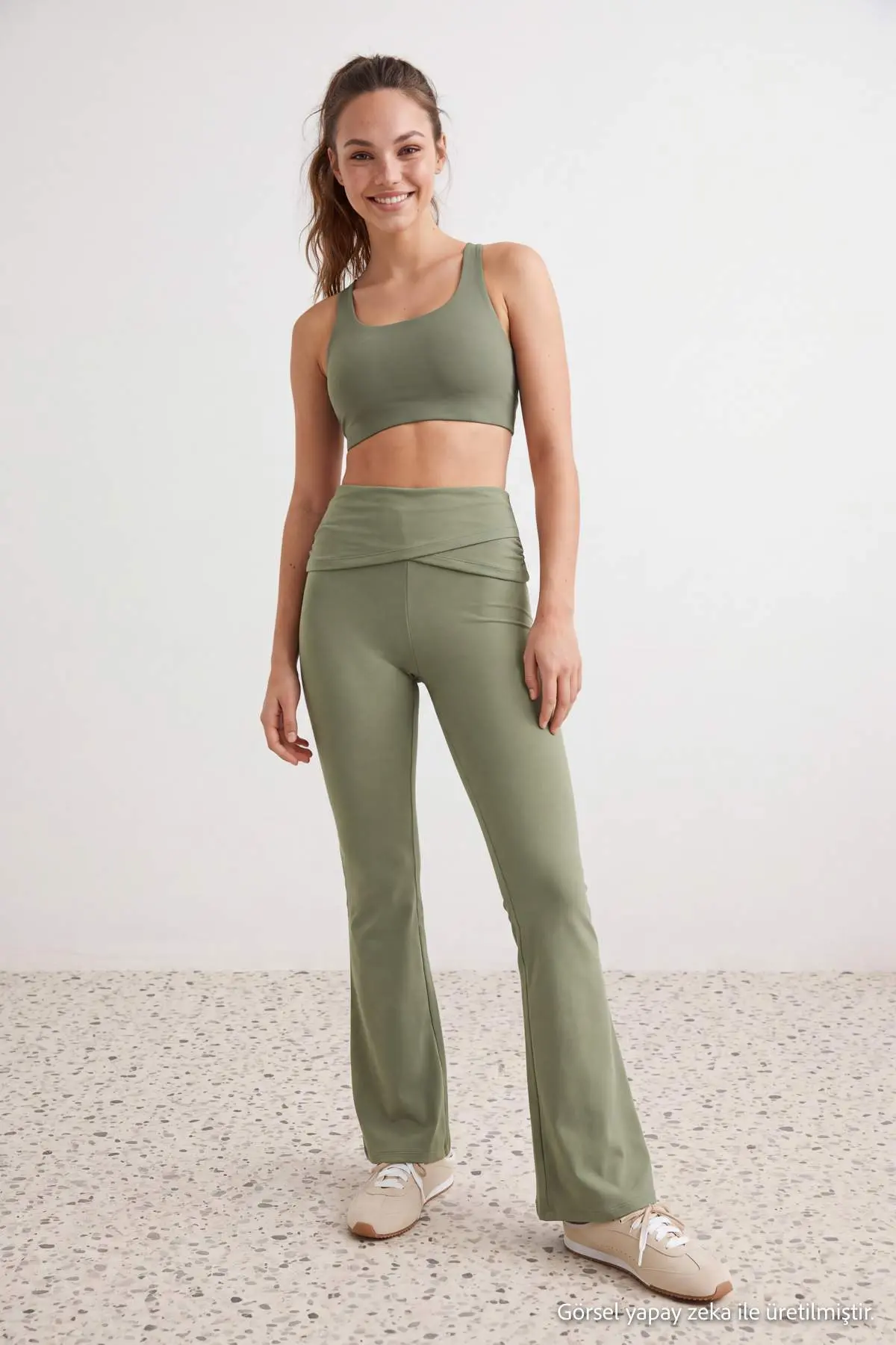 THMAW27TY00002-KHAKI_1