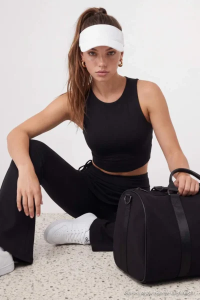 THMAW27TY00009-BLACK_1