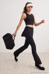 TRENDYOLMİLLA Black Soft Brushed Material Flare/flared leg Knitting Sports Leggings - Image 2