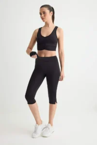 TRENDYOLMİLLA Black Scuba LYCRA® ADAPTIV™ Ultra Flexible slit Capri Length Knitting Sports Leggings - Image 7