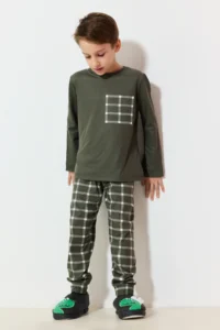 TRENDYOLMİLLA KIDS Khaki Boys' Plaid / Checkered Knitting Pajamas Set Top and Bottom Set