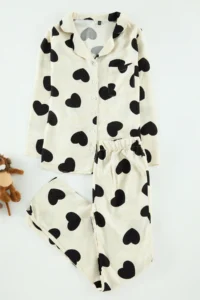 TRENDYOLMİLLA KIDS Ecru Girls' Heart Patterned Mini Me Mother Girl Weaving Pajamas Set - Image 2