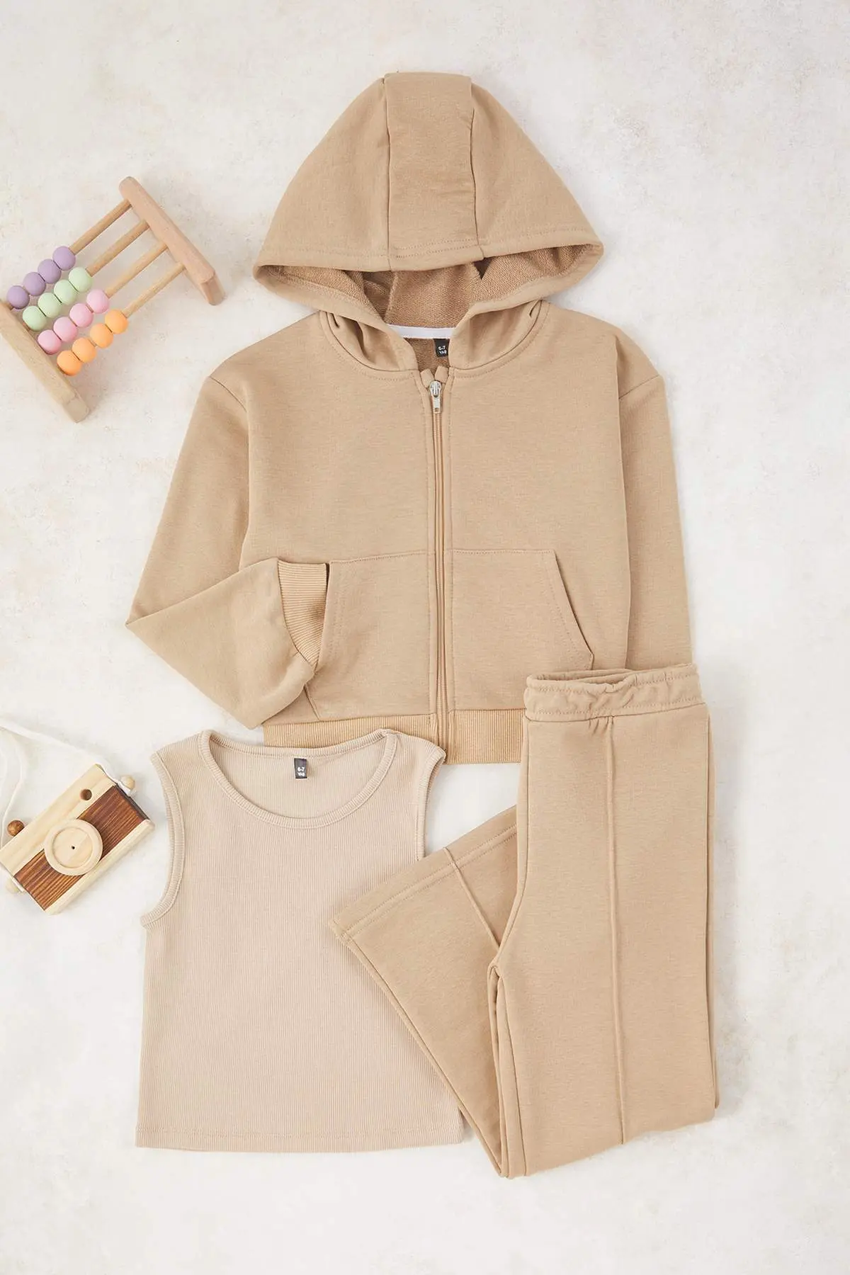 TKDAW26AU00000-BEIGE_1