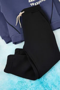 TRENDYOLMİLLA KIDS Indigo Cotton Thick/Hooded Boys' Oversized Knitting Bottom with Fleece Inside - Top Set - Image 3