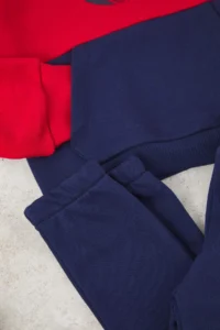 TRENDYOLMİLLA KIDS Red Color Blocked Hooded Boys' Knitting Sweathirt and Tracksuit Bottom - Top Set - Image 3