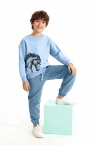 TRENDYOLMİLLA KIDS BLUE Cotton Thick/Horse Printed Boys' Knitting Bottom - Top Set - Image 4