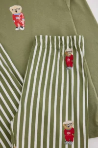 TRENDYOLMİLLA KIDS Khaki Cotton Printed Knitting Boys' Bottom-Top Pajama Set - Image 6