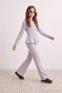 TRENDYOLMİLLA KIDS Gray Girls' Cotton Basic Soft Touch Knitting Bottom - Top Set - Image 2