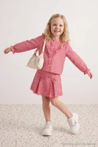 TRENDYOLMİLLA KIDS Red 100%Cotton Girls' Frilly Thin&Seasonal Weaving Shirt-Skirt Top and Bottom Set - Image 2