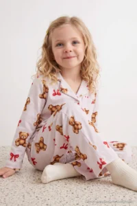 TRENDYOLMİLLA KIDS Ecru Soft Material Girls' Pajama Set