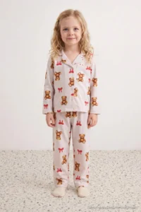 TRENDYOLMİLLA KIDS Ecru Soft Material Girls' Pajama Set - Image 4