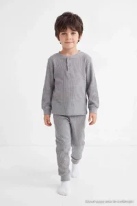 TRENDYOLMİLLA KIDS Gray 100%Cotton Kalite Men Kids Pajama Set - Image 4