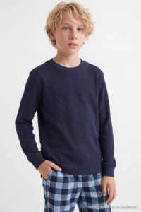 TRENDYOLMİLLA KIDS NAVY BLUE Boys' textured Pajama Set - Image 5