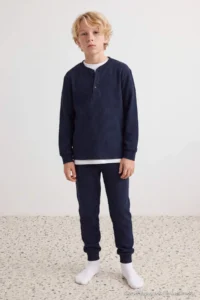 TRENDYOLMİLLA KIDS NAVY BLUE 100%Cotton Kalite Boys' Knitting Pajama Set - Image 2
