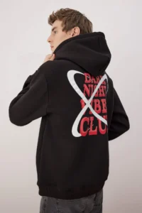 TRENDYOLMİLLA MEN Black Regular / Normal Cut Back Printed Knitting Sweatshirt