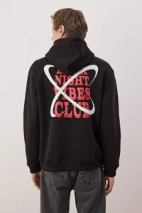 TRENDYOLMİLLA MEN Black Regular / Normal Cut Back Printed Knitting Sweatshirt - Image 4