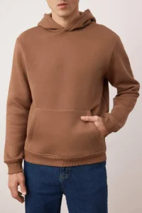 TRENDYOLMİLLA MEN Brown Regular /Normal Cut Back Printed Sweatshirt - Image 3