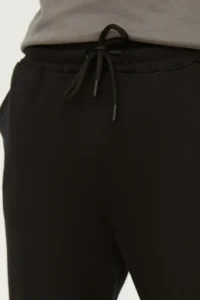 TRENDYOLMİLLA MEN Black Regular/Normal Cut Fleece/Warm Sweatpants - Image 9