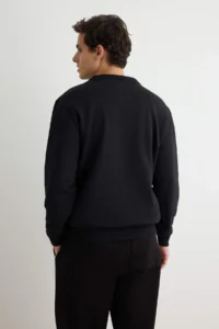 TRENDYOLMİLLA MEN Black Regular/Normal Cut Inside Fleece/Warm Sweatshirt - Image 4