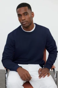 TRENDYOLMİLLA MEN NAVY BLUE Regular/Normal Cut Inside Fleece/Warm Sweatshirt - Image 3