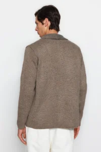 TRENDYOLMİLLA MEN Mink Regular Fit Woolly Collar Knitwear Cardigan - Image 5