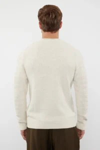 TRENDYOLMİLLA MEN Ecru slim slim Fit Crew Neck textured Knitwear Sweater - Image 5