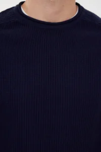 TRENDYOLMİLLA MEN NAVY BLUE slim slim Fit Crew Neck textured Knitwear Sweater - Image 4