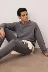 TRENDYOLMİLLA MEN Dark Gray Regular Fit Knitting Pajama Set - Image 2