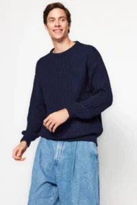 TRENDYOLMİLLA MEN NAVY BLUE Oversized Fit Wide Pattern Crew Neck Basic Knitwear Sweater - Image 6