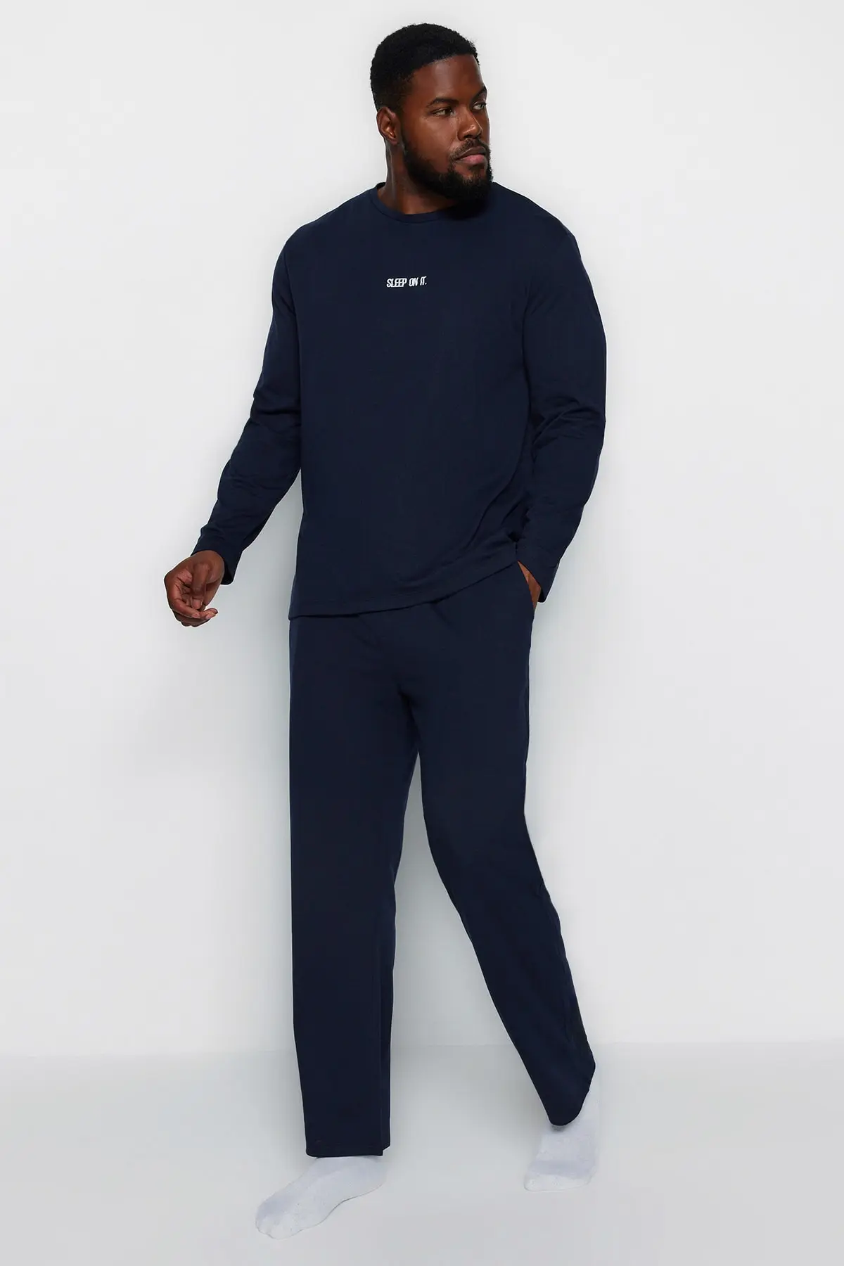 TMNAW24AI00000-NAVY-BLUE_1