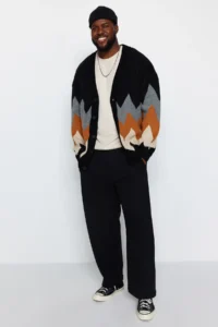 TRENDYOLMİLLA MEN Black Plus Size Oversized Fit Wide Pattern Baklava Patterned Knitwear Cardigan - Image 2