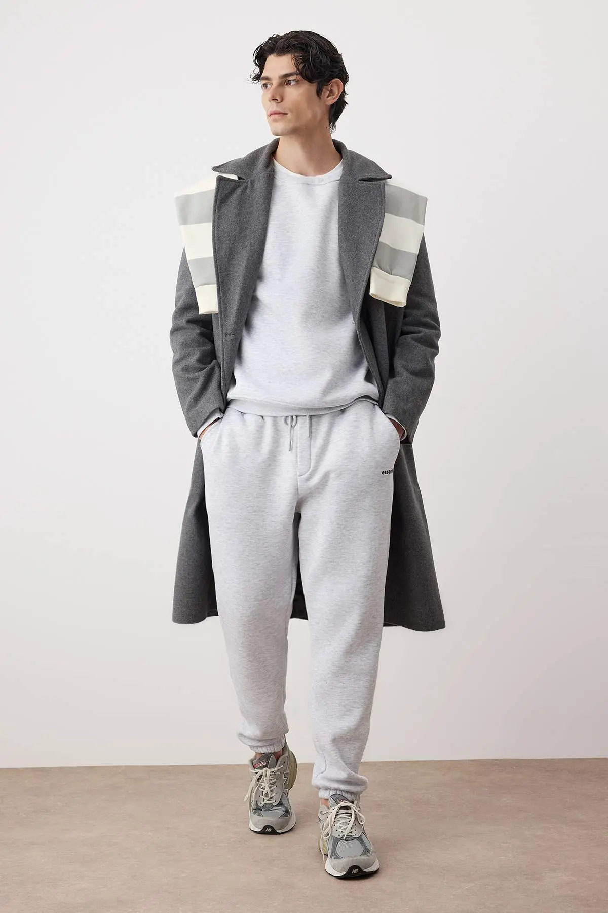 TMNAW24EM00004-GRAY-MELANGE_1