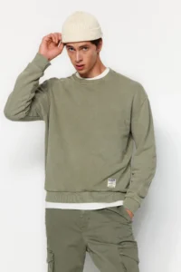 TRENDYOLMİLLA MEN Green Oversized/Wide Cut Antique/Faded Effect Sweatshirt - Image 7