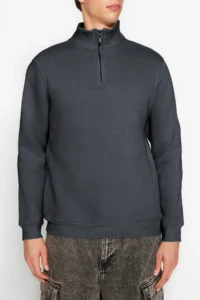 TRENDYOLMİLLA MEN Anthracite Regular/Normal Cut High Neck Zippered Warm Basic Sweatshirt - Image 4