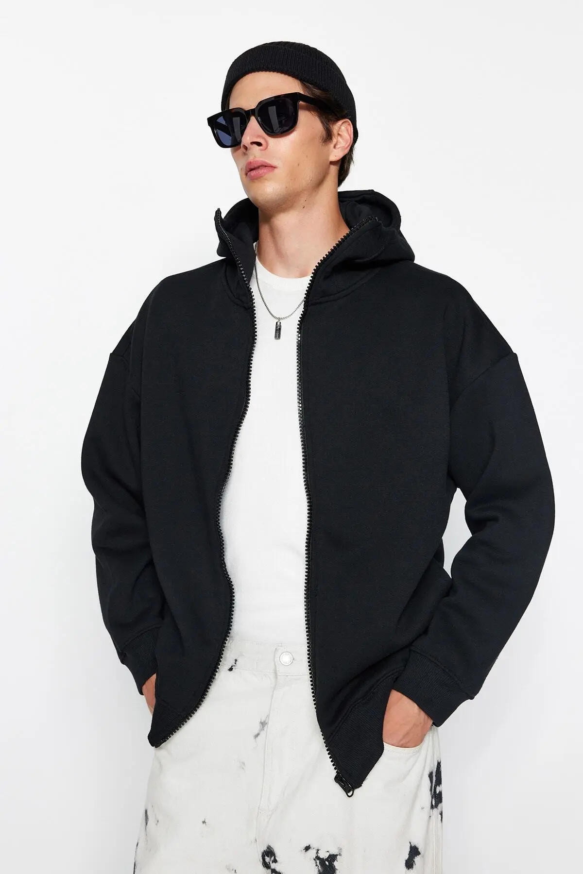 TMNAW24SW00049-BLACK-1_1