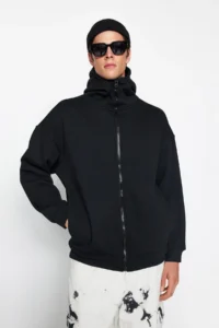 TRENDYOLMİLLA MEN Black Oversized/Wide Cut Zippered Fleece Hooded Sweatshirt-Cardigan - Image 3