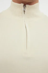 TRENDYOLMİLLA MEN Ecru Regular Cotton Half Turtleneck Plain Knitwear Sweater - Image 4