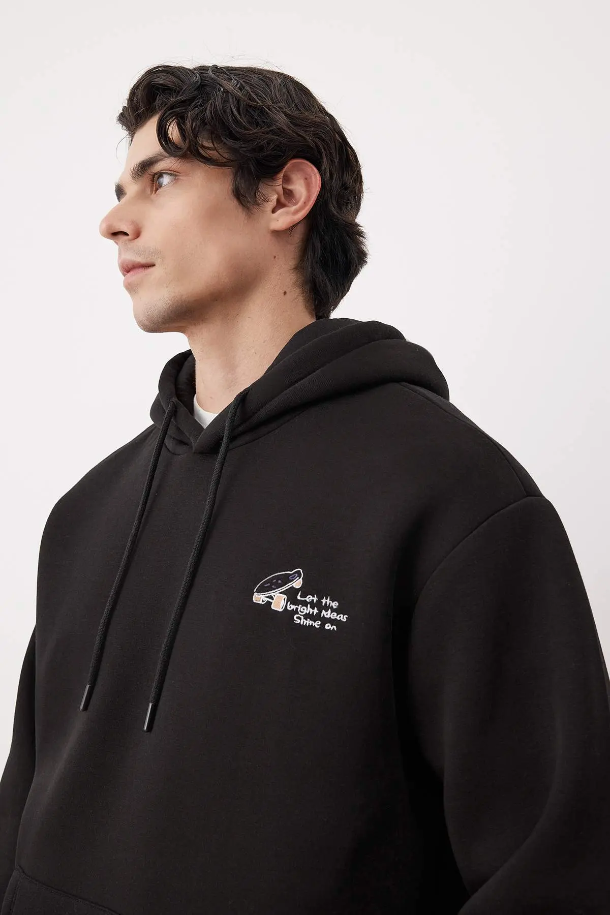 TMNAW25SW00016-BLACK_1