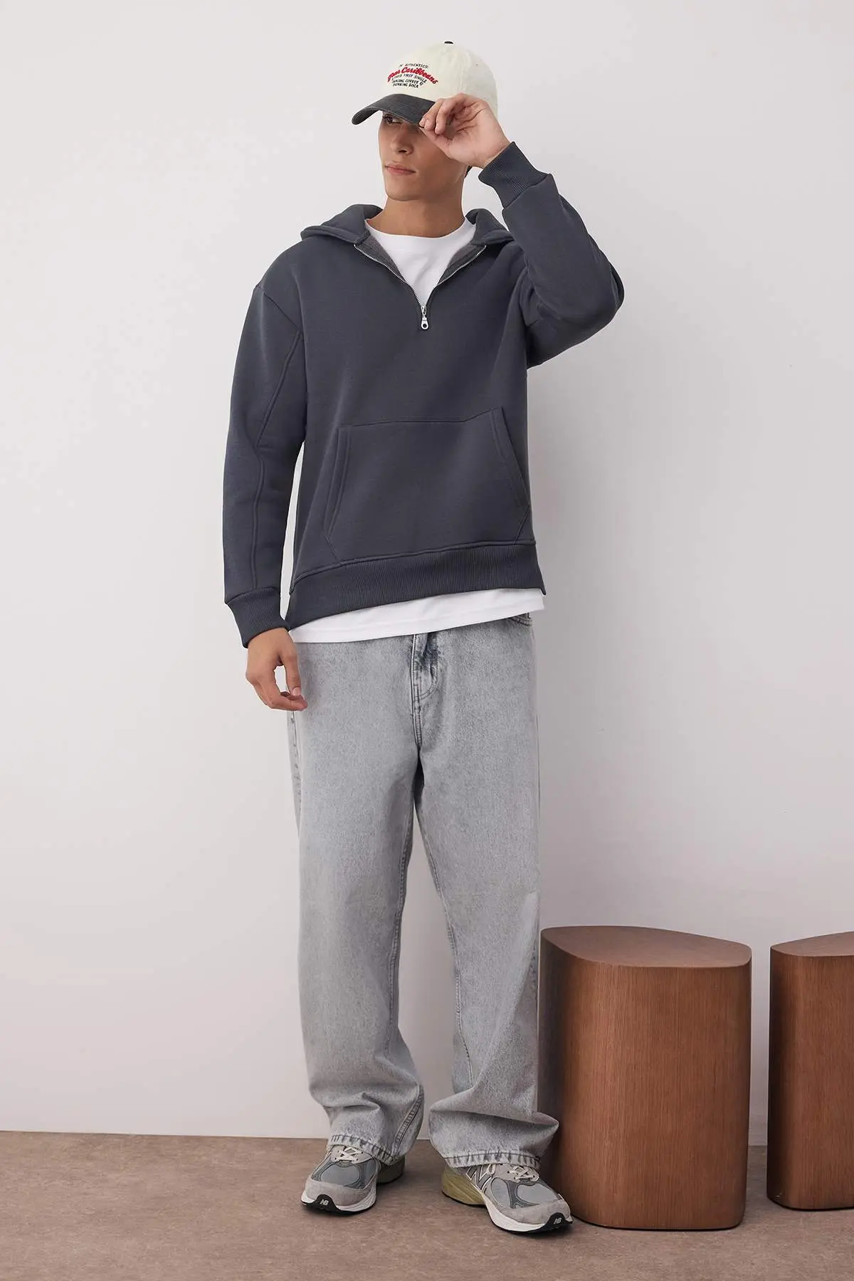 TMNAW25SW00050-ANTHRACITE_1