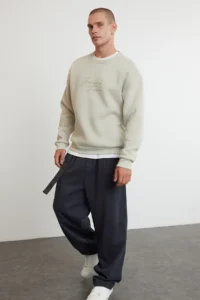 TRENDYOLMİLLA MEN Stone Oversized/Wide Cut Text Embroidered Thick Fleece Sweatshirt