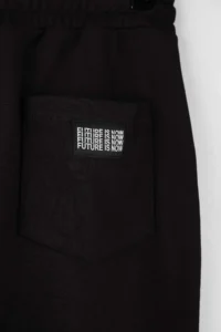 TRENDYOLMİLLA MEN Black Regular/Normal Cut Pocket Tops Etiket Detailed Tyre Hem Tracksuit - Image 9