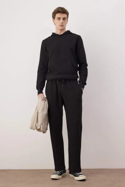 TMNAW26EA00017-BLACK_1