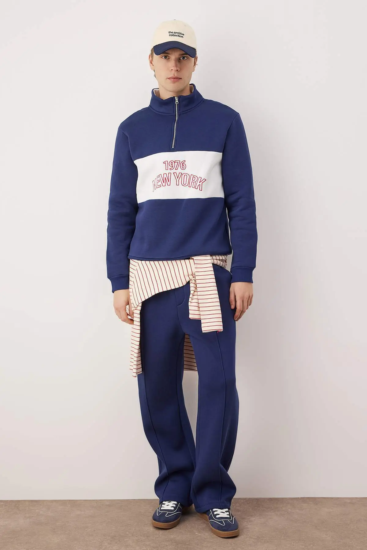 TMNAW26EM00002-NAVY-BLUE_1
