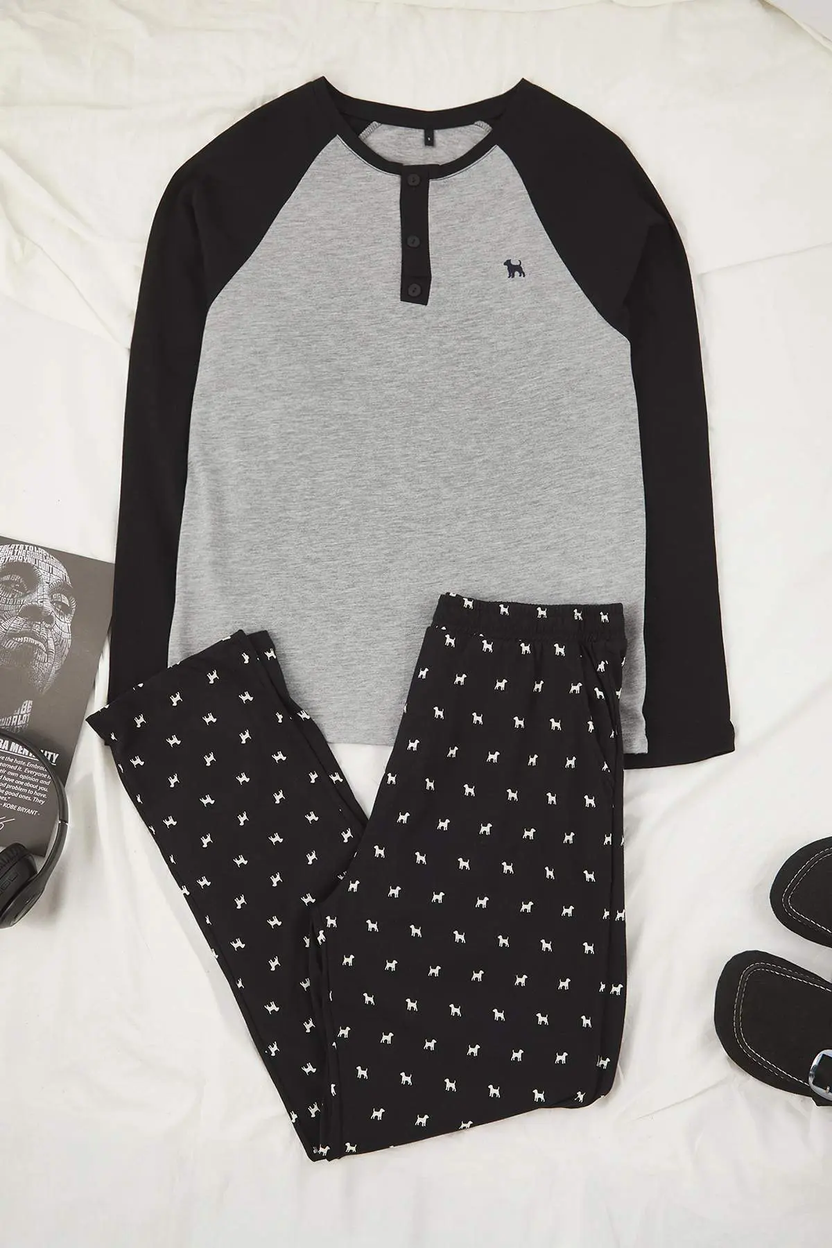 TMNAW26PT00004-GRAY_1